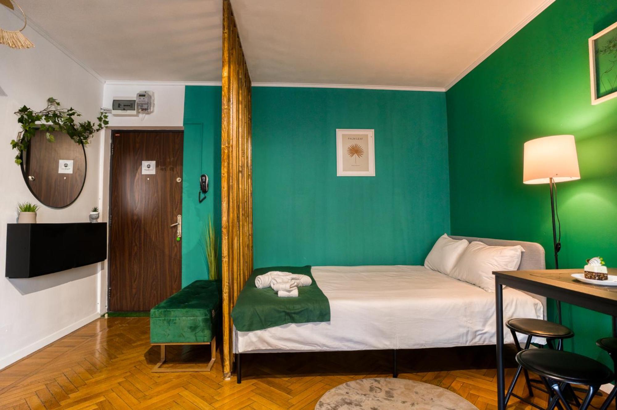 Hacienda Royal Palace - Central Designer Apartment Bucureşti Eksteriør bilde